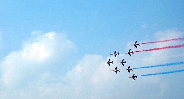 Planes flying in formation representing Air Force leadership