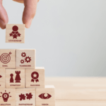 12 Qualities of Leaders You Need to Know to Be Great