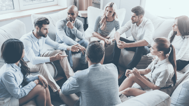 How to Lead a Group Discussion Successfully: 13 Essential Tips