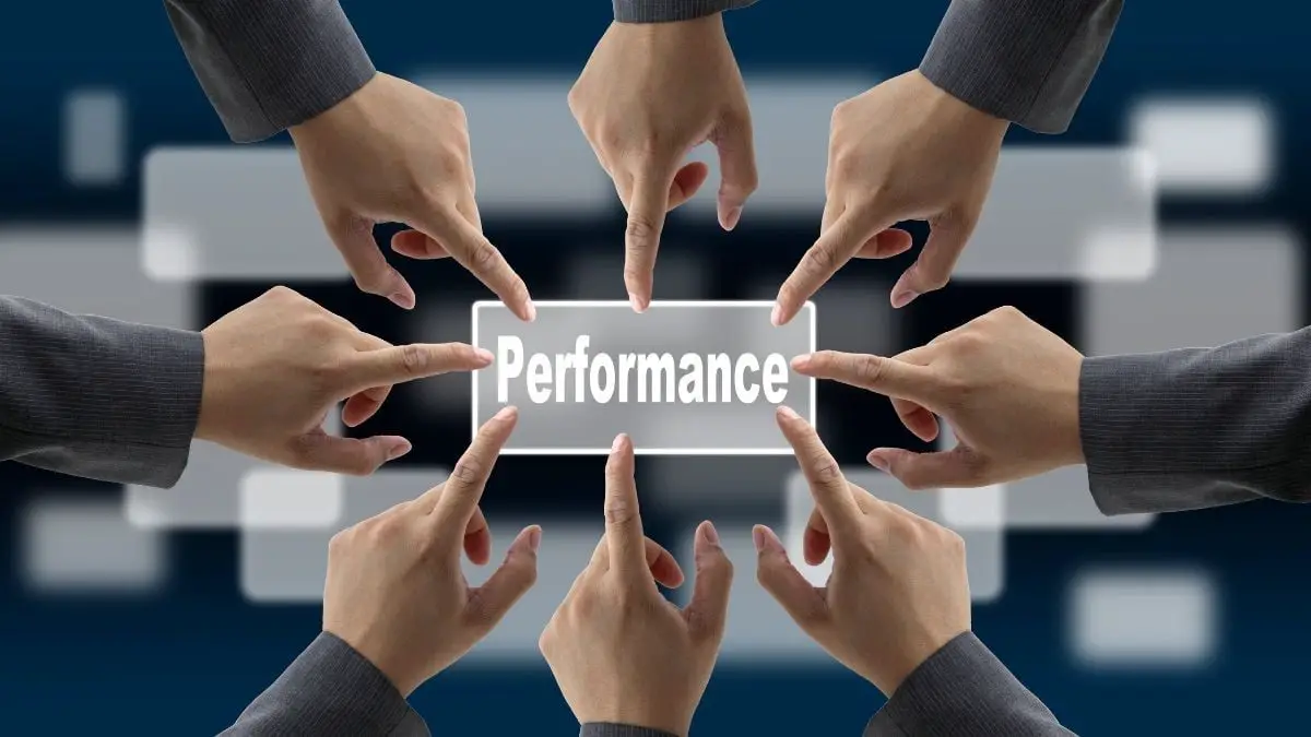 How to Improve Team Performance: 15 Expert Tips