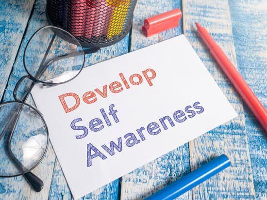 Using the 4 Pillars of Resilience to Be Your Best Image of a note saying develop self awareness for resiliency.