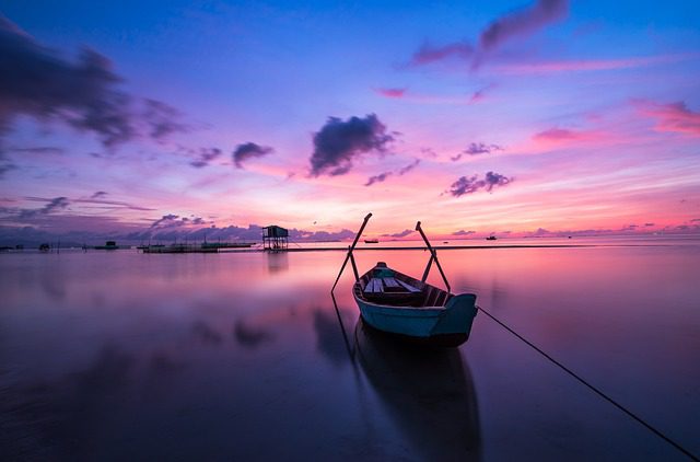 How to Budget Your Money and Still Enjoy Life's Luxuries how to budget your money