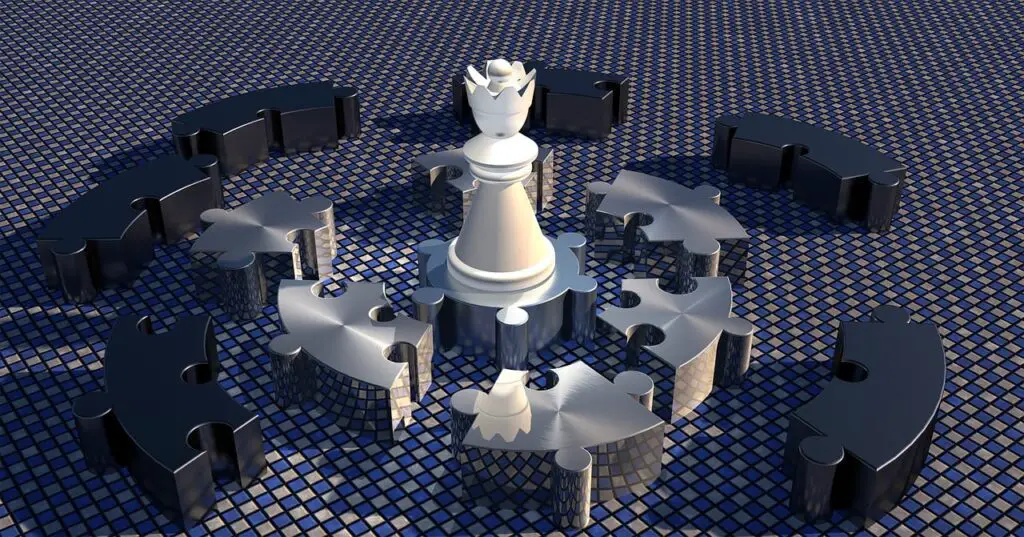 chess  and puzzle pieces showing the importance of coming with solutions.