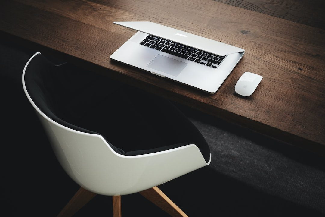 Setting Boundaries at Work: A Guide to Better Work-Life Balance setting boundaries at work