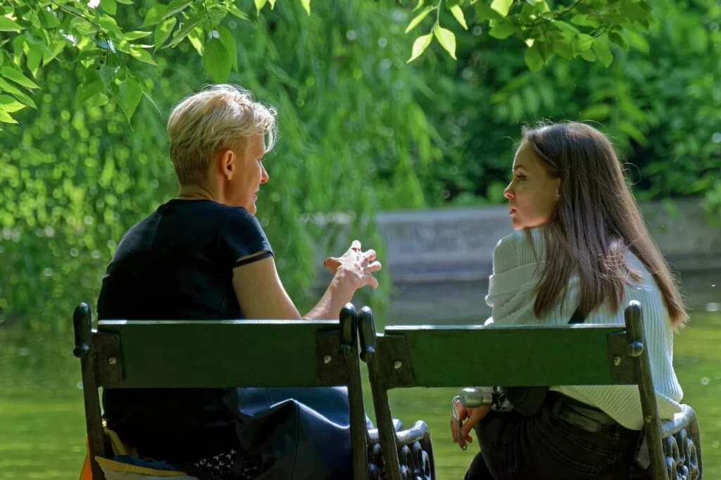 Empathy vs Sympathy: Exploring the Difference with Examples people, woman, mother